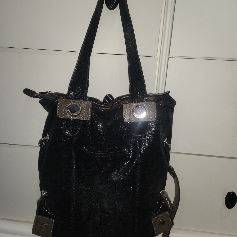 B. Makowsky Large Metallic Crackled Leather Bag - Picture 2 of 7